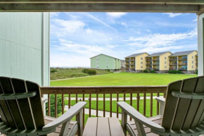 Ocean View & Easy Beach Access!